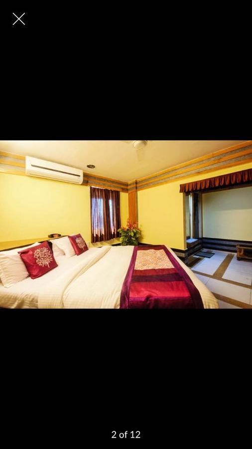 Hotel Yellow Lime 아흐메다바드 외부 사진